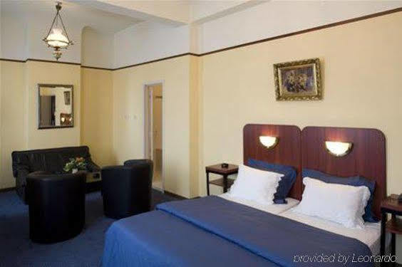 Hotel Antwerp Billard Palace Cameră foto